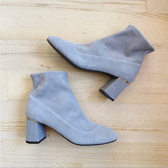 Cole Haan grey suede leather ankle booties - Picture 2 of 4
